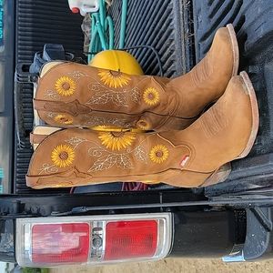 Sunflower cowgirl boots